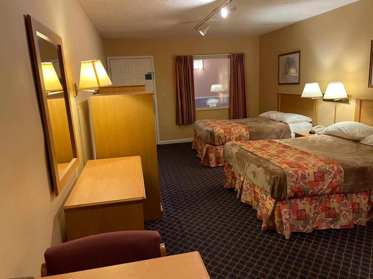 Wildwood Inn Флоренция Экстерьер фото